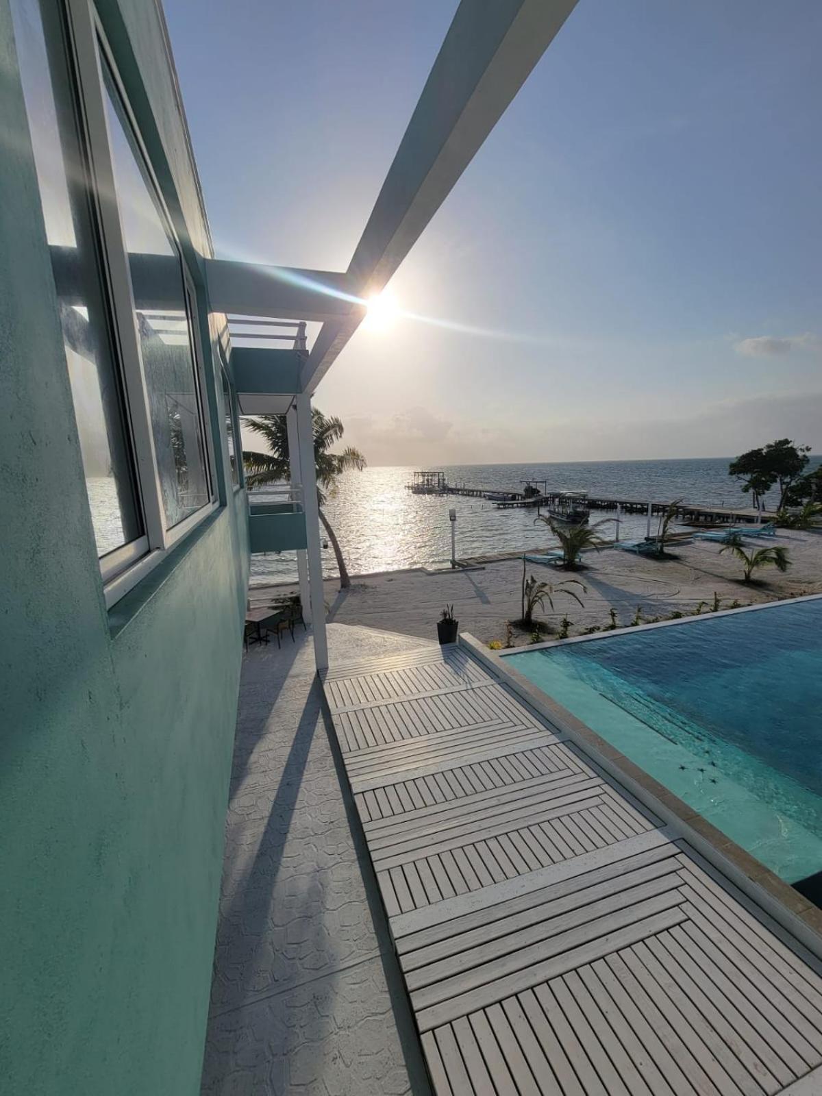 Island Magic Villas Caye Caulker Exteriör bild
