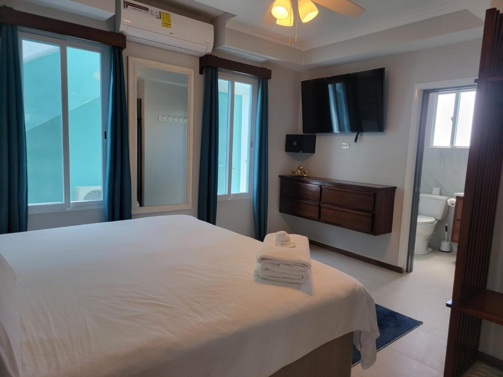 Island Magic Villas Caye Caulker Exteriör bild