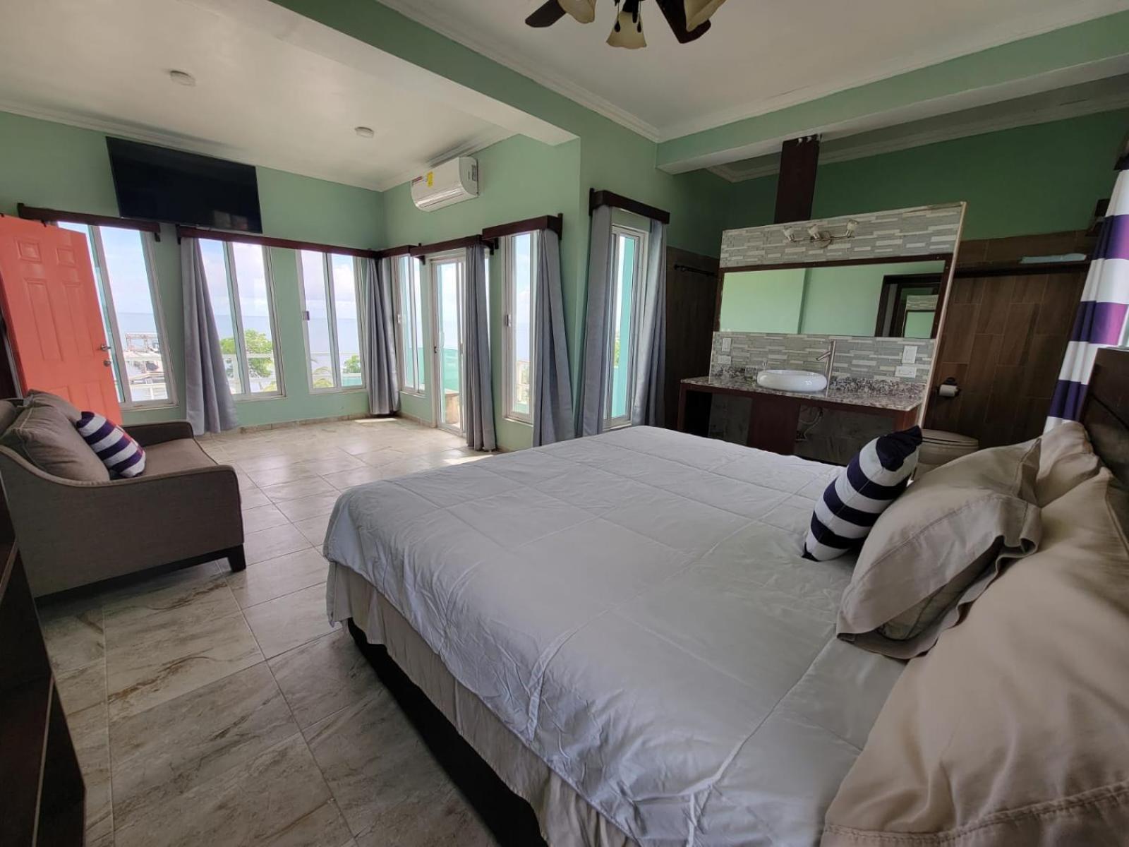 Island Magic Villas Caye Caulker Exteriör bild